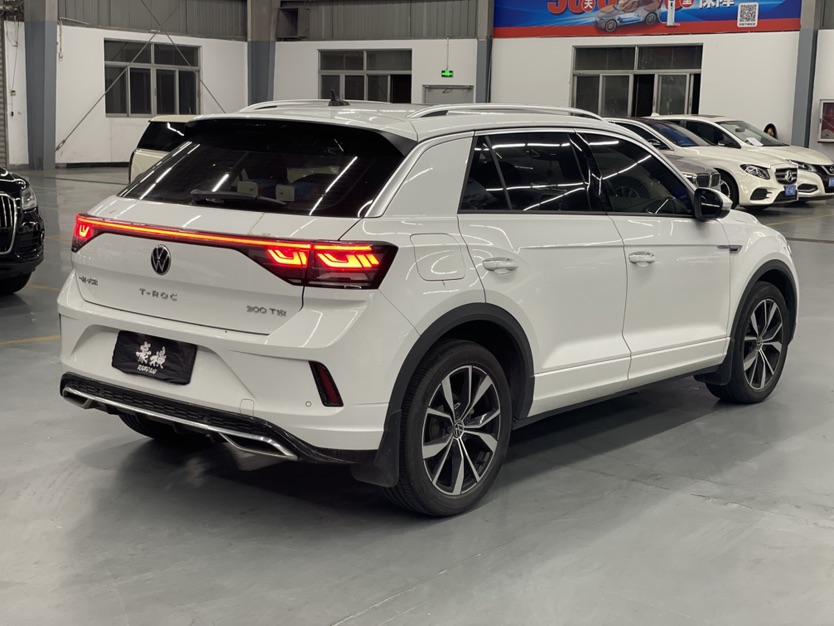 Volkswagen T-Roc 2024 #4 Volkswagen T-Roc 2024 car image #4