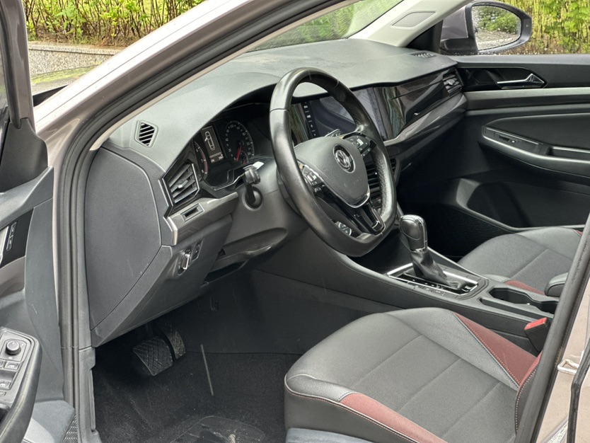 Volkswagen Bora 2019 car image #7