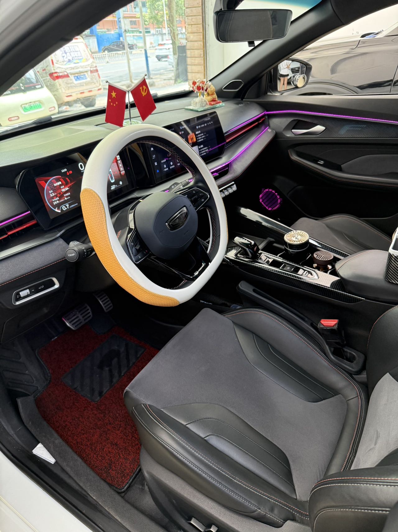 GEELY Binray 2023 car image #7
