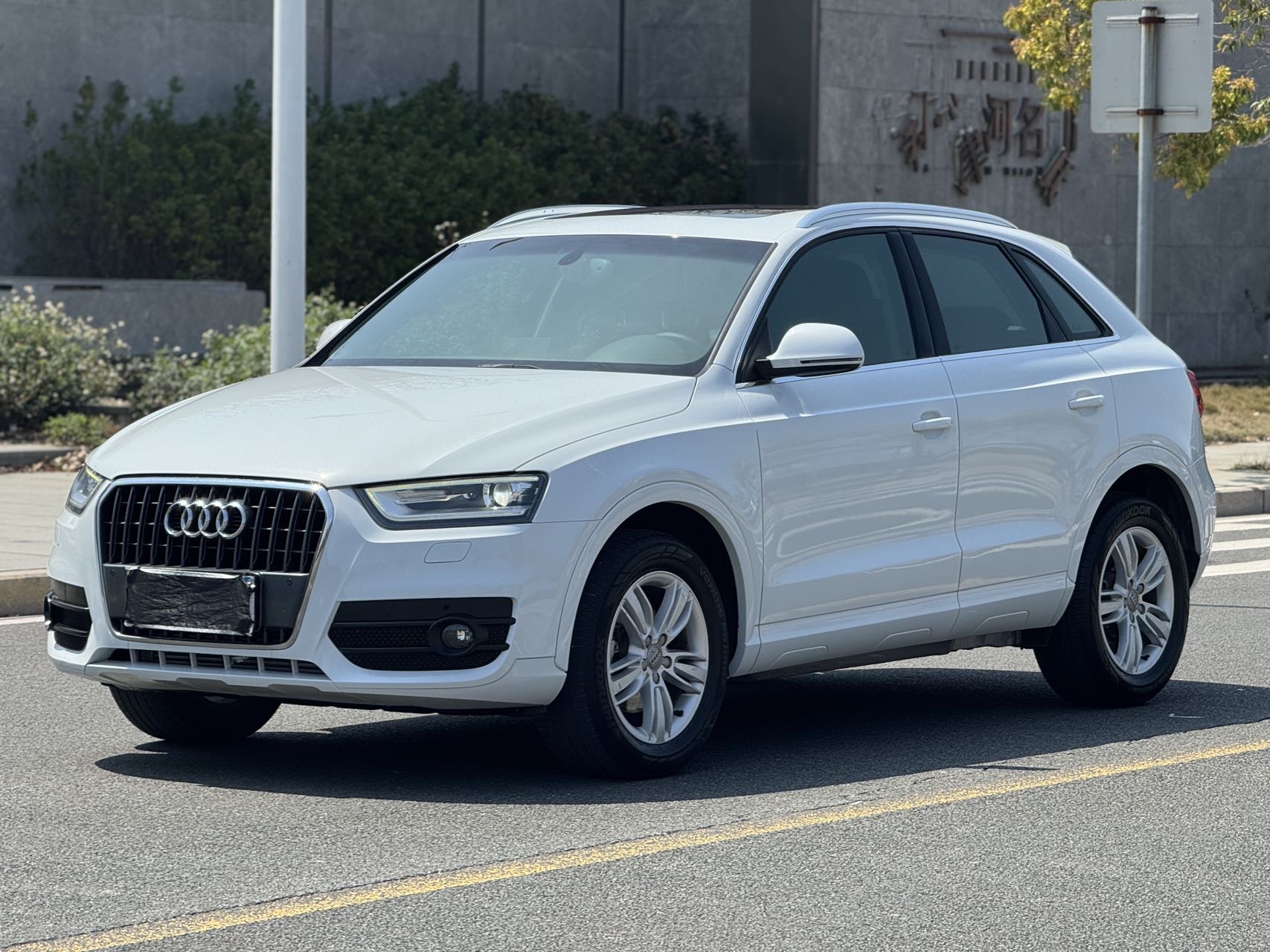 Audi Q3 2016 Audi Q3 2016 car image
