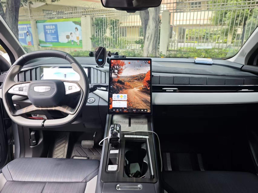 GEELY Boyue L 2025 #6 GEELY Boyue L 2025 car image #6
