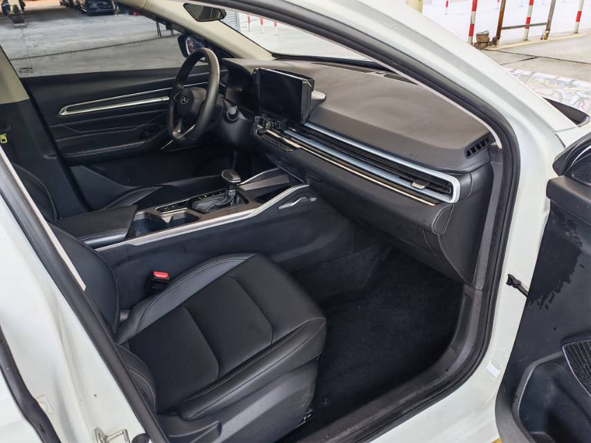 GEELY Emgrand 2022 car image #5