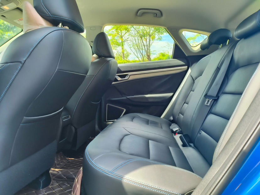 2019 immagine di auto #6