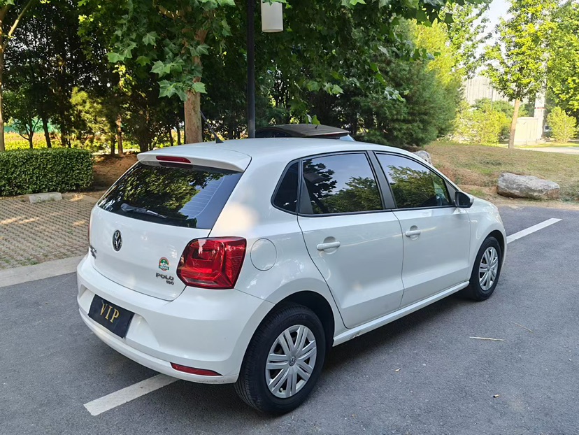 Volkswagen Polo 2019 car image #4