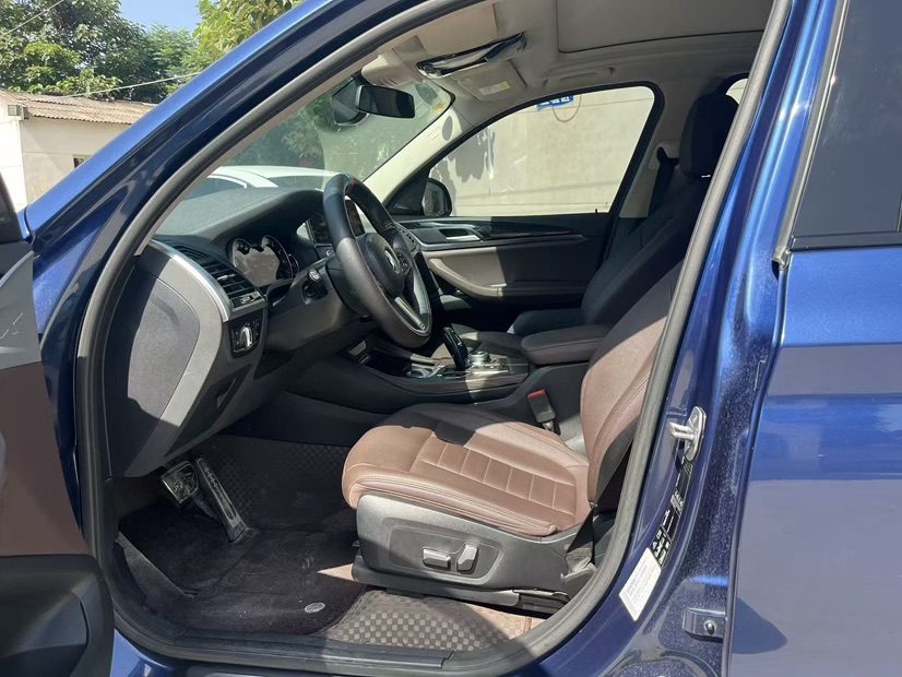BMW X3 2019 car image #5