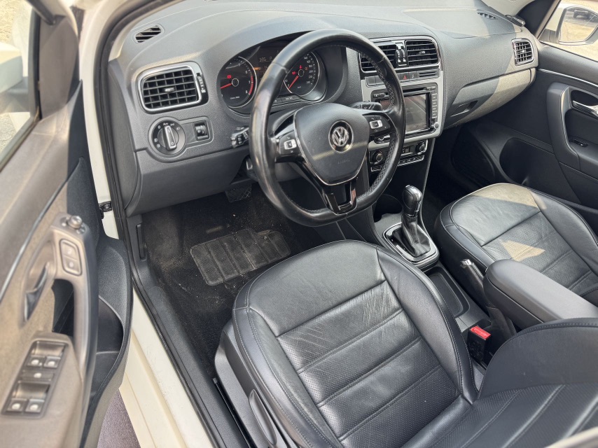 Volkswagen Polo 2016 #4 Volkswagen Polo 2016 car image #4