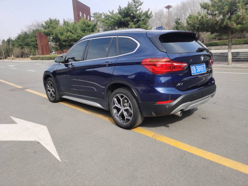 BMW X1 2018 #4 BMW X1 2018 car image #4