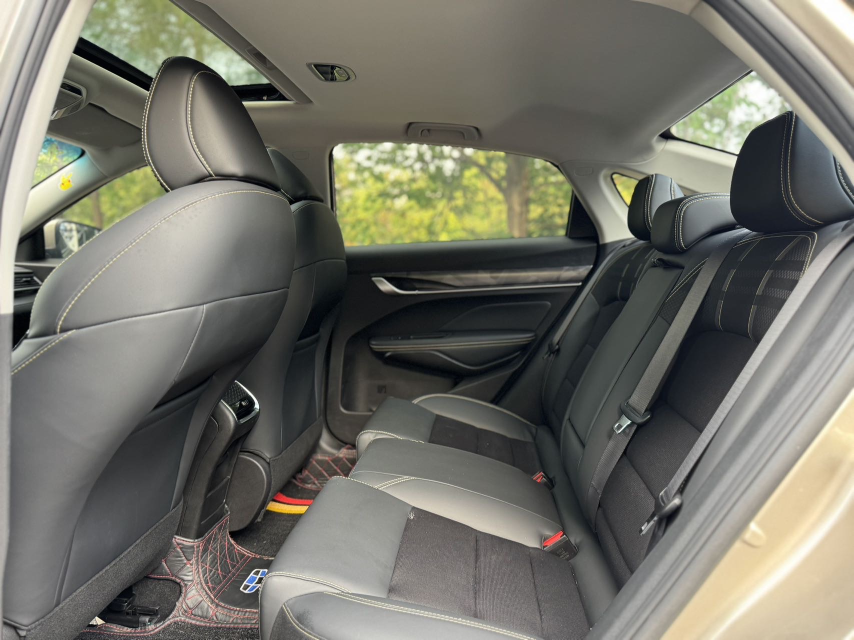 GEELY Binray 2021 car image #7