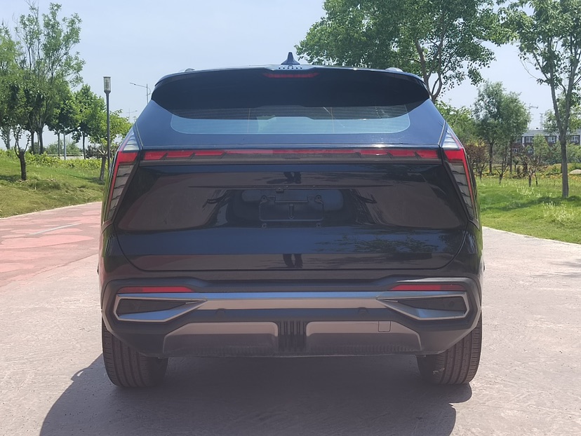 GEELY Boyue L 2023 car image #5