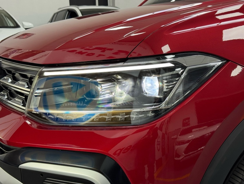 Volkswagen T-Cross 2022 car image #21