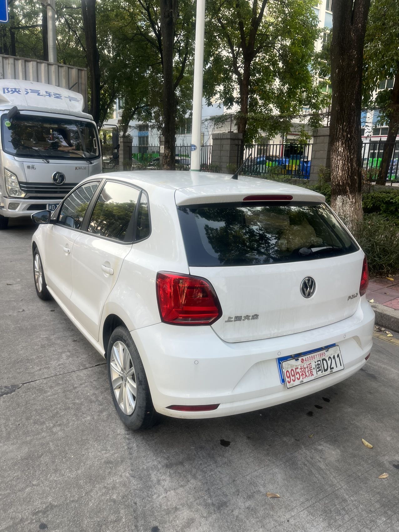Volkswagen Polo 2015 #4 Volkswagen Polo 2015 car image #4