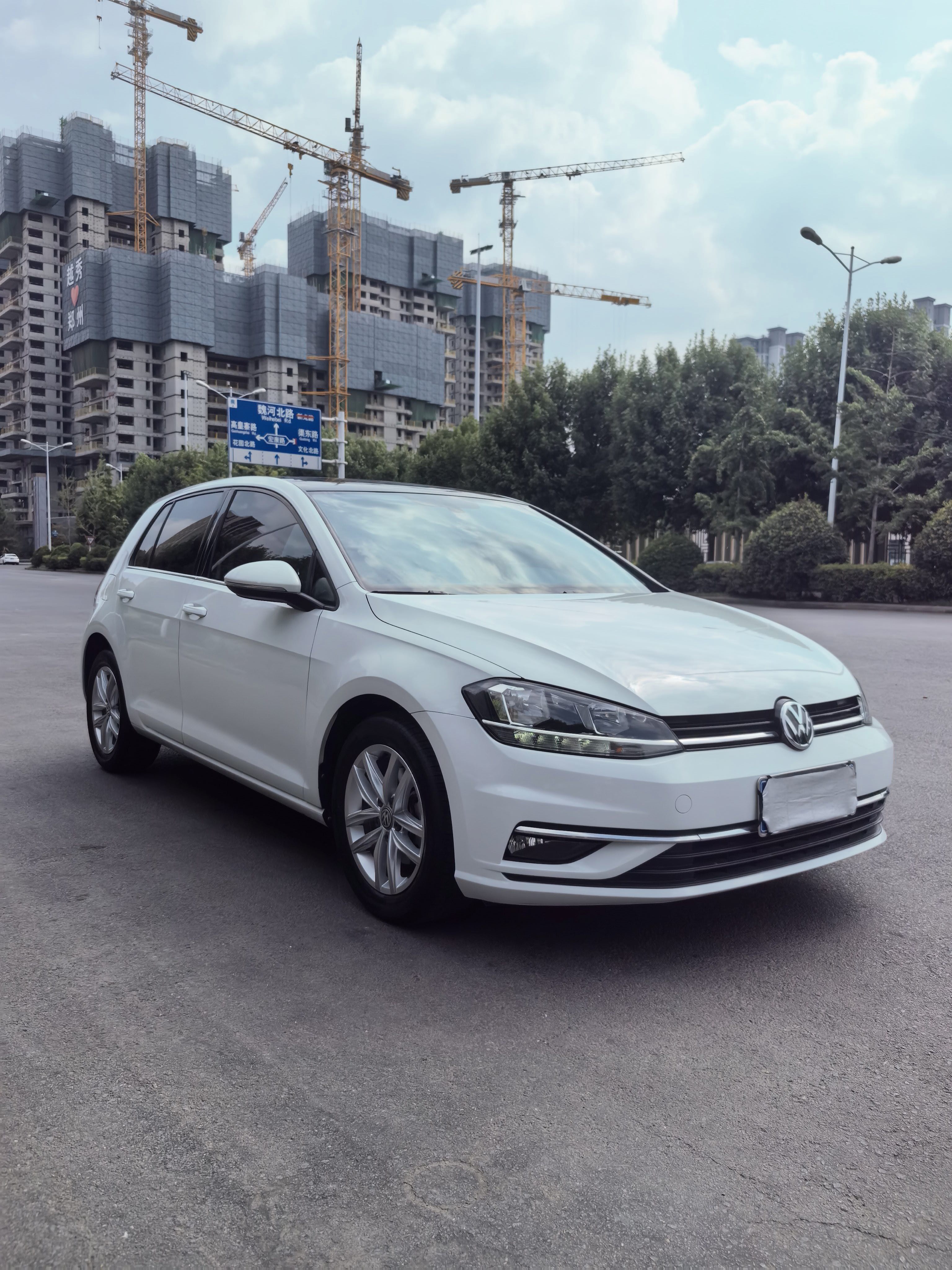 Volkswagen Golf 2019 #3 Volkswagen Golf 2019 car image #3