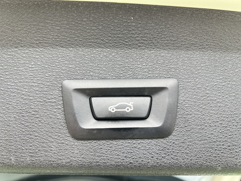 BMW X1 2022 car image #21