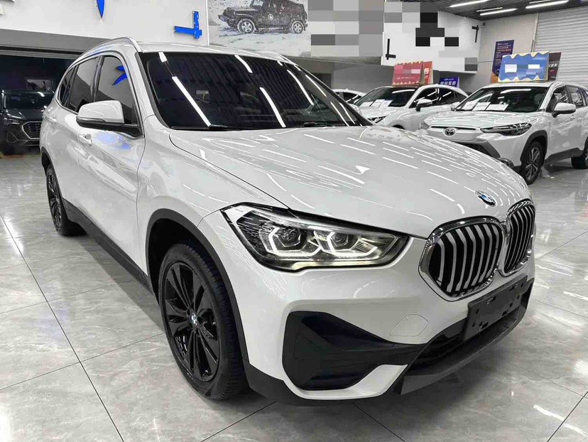 BMW X1 2021 car image #3