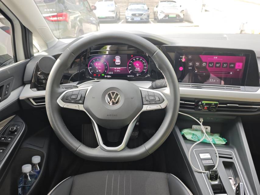 Volkswagen Golf 2022 #8 Volkswagen Golf 2022 car image #8