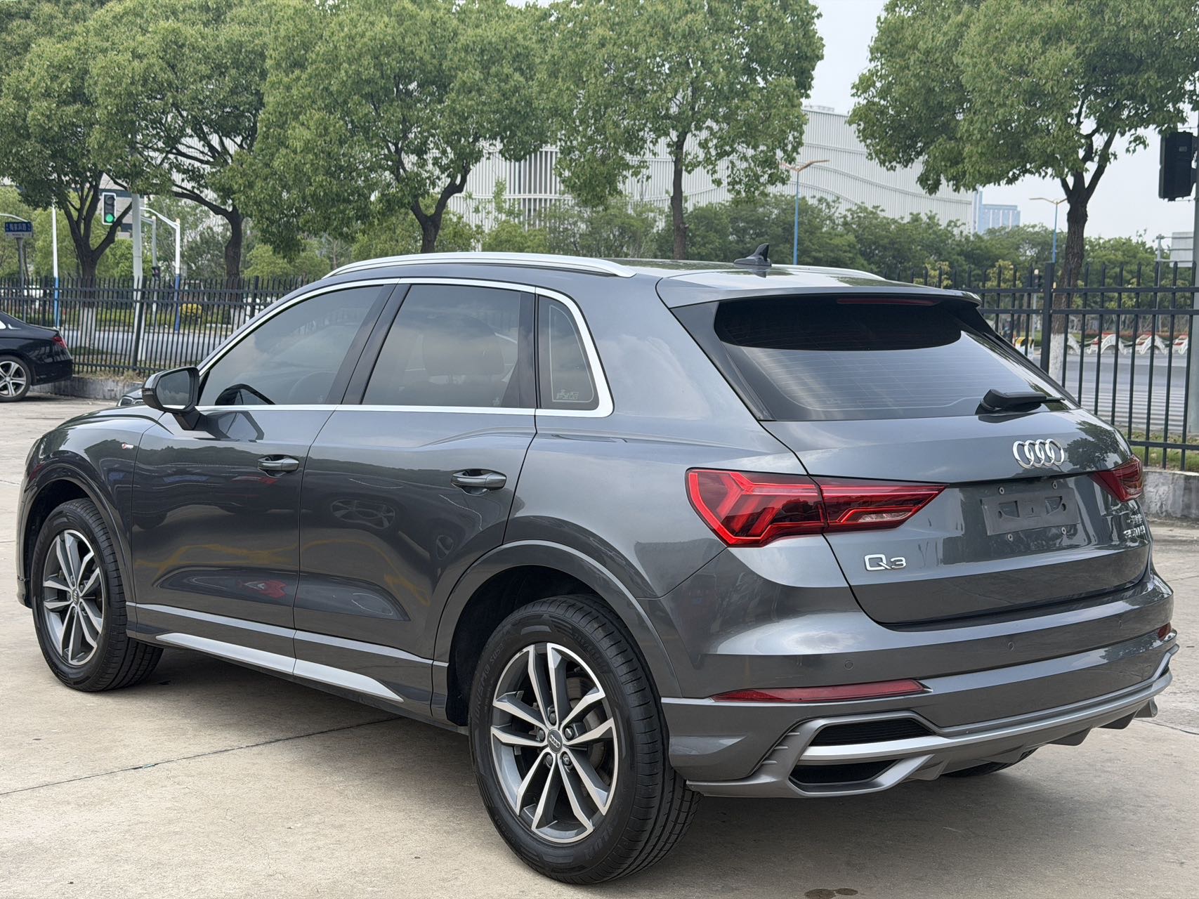 Audi Q3 2020 #10 Audi Q3 2020 car image #10