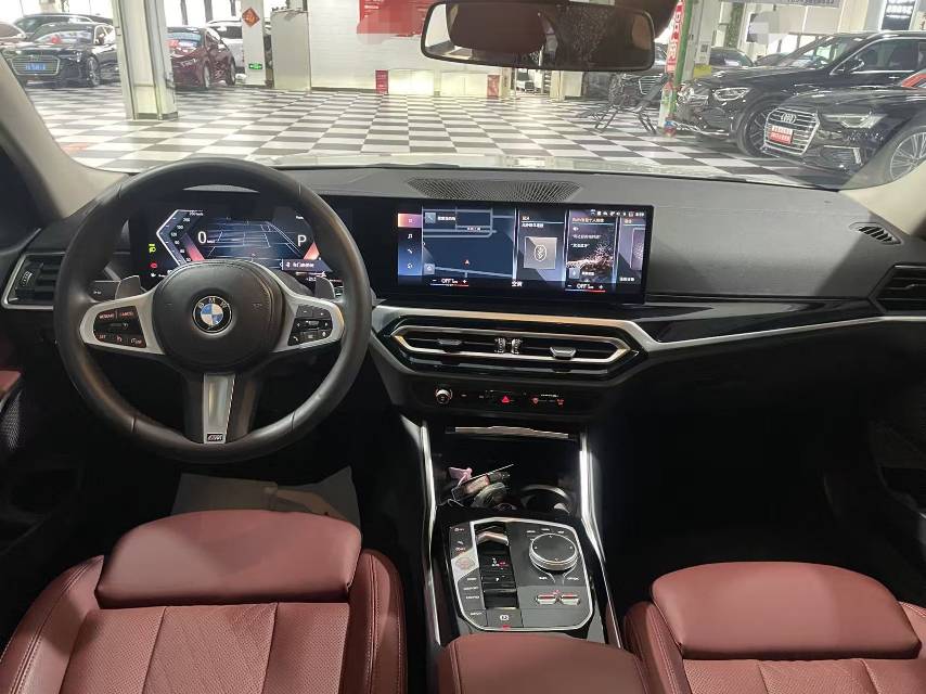 BMW 3 Series 2023 car image #9