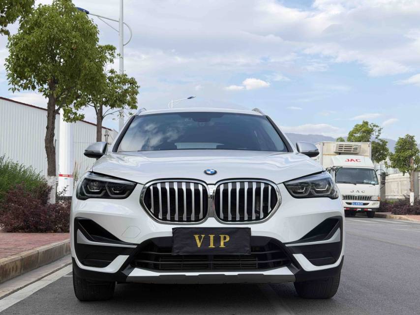 BMW X1 2022 #2 BMW X1 2022 car image #2