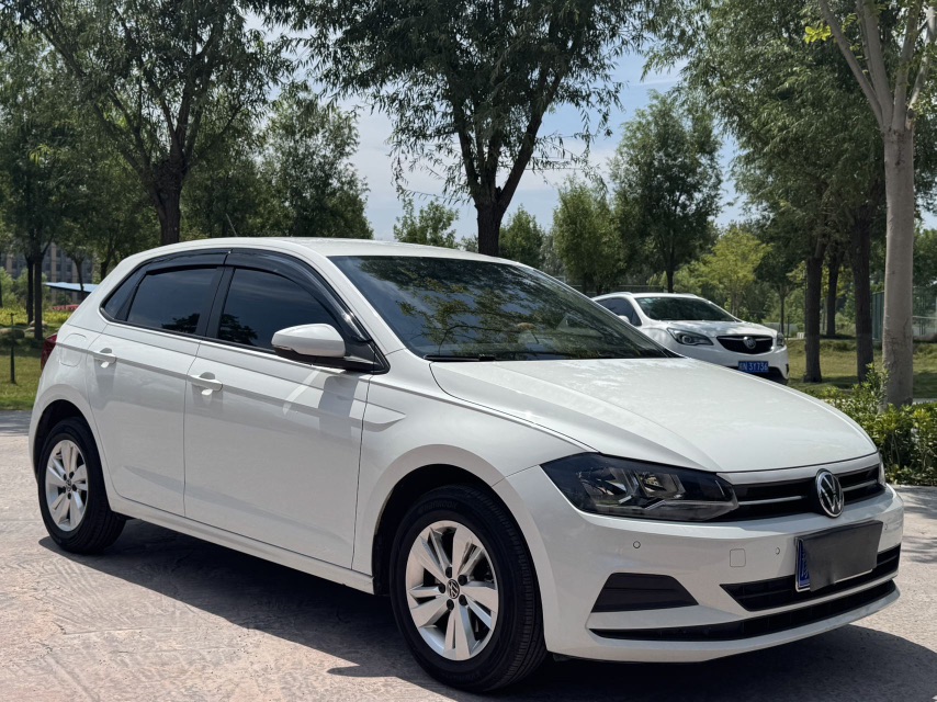 Volkswagen Polo 2024 car image #3