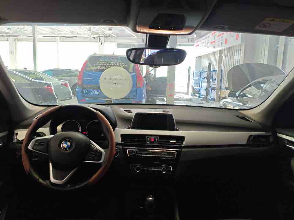 BMW X1 2019 #3 BMW X1 2019 car image #3
