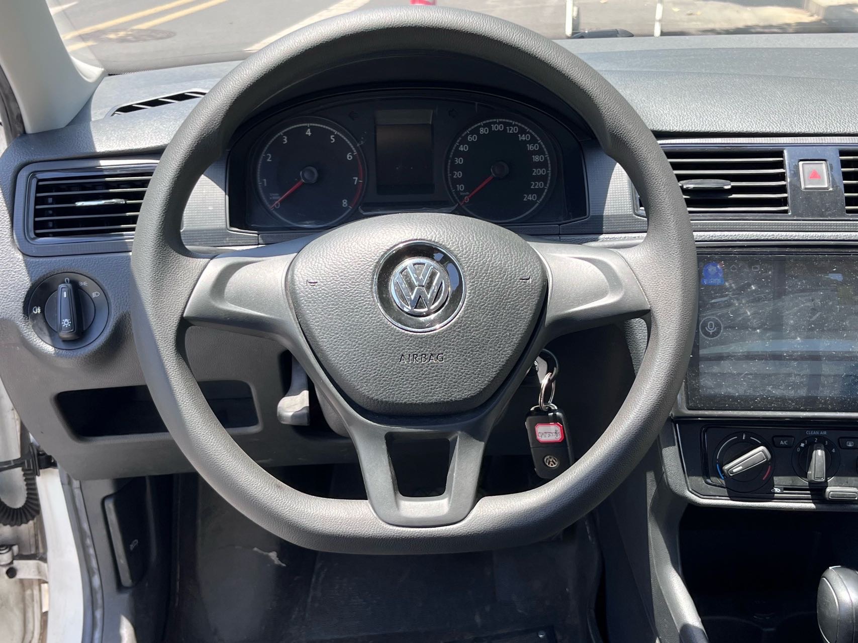 Volkswagen Santana 2019 #4 Volkswagen Santana 2019 car image #4