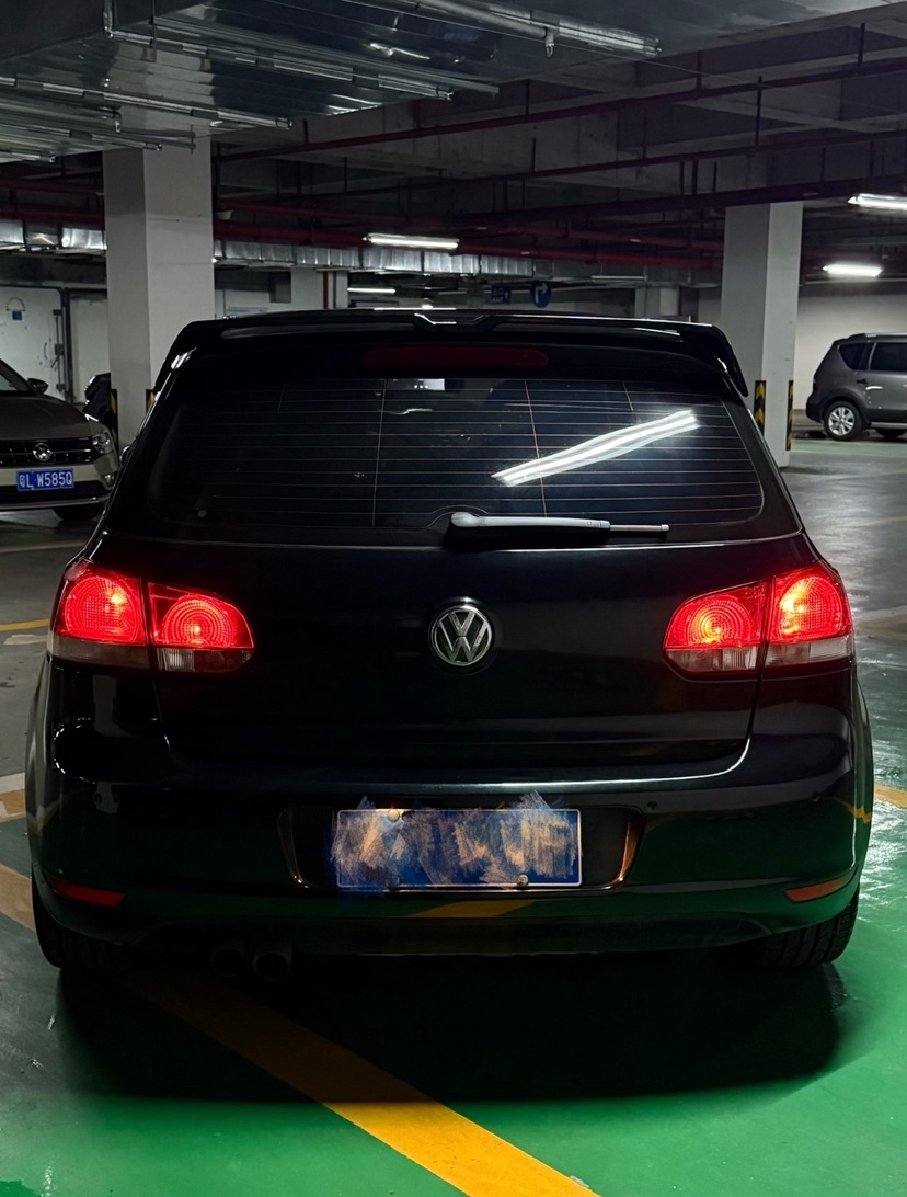 Volkswagen Golf 2011 #3 Volkswagen Golf 2011 car image #3