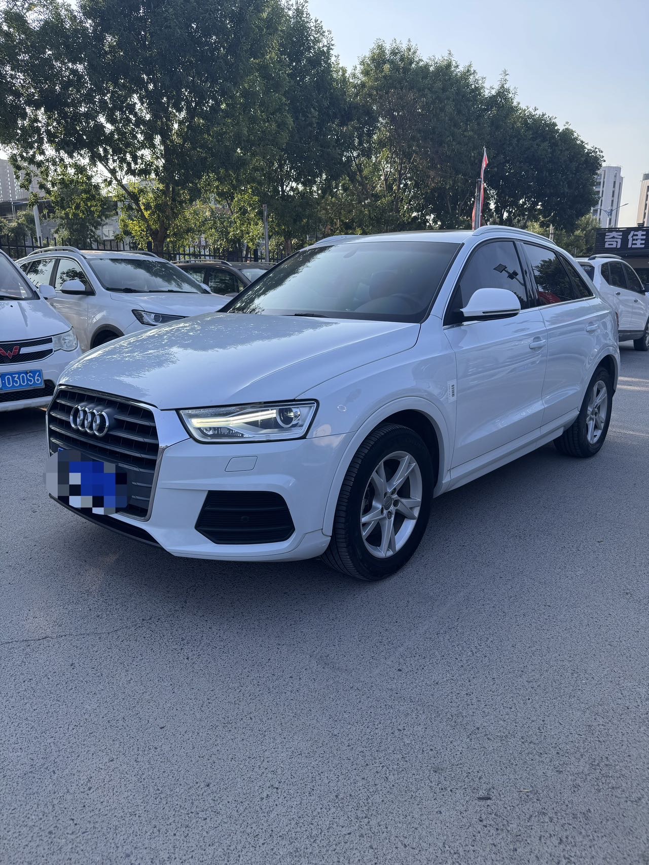 Audi Q3 2018 Audi Q3 2018 car image