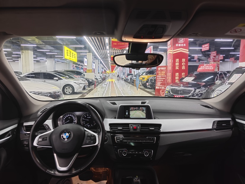 BMW X1 2019 car image #6