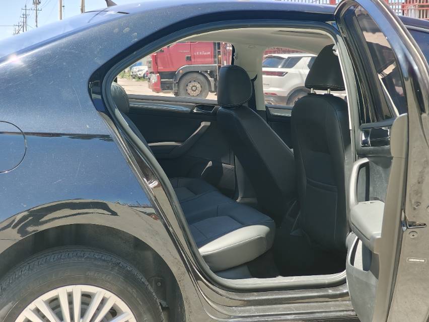 Volkswagen Santana 2019 #6 Volkswagen Santana 2019 car image #6