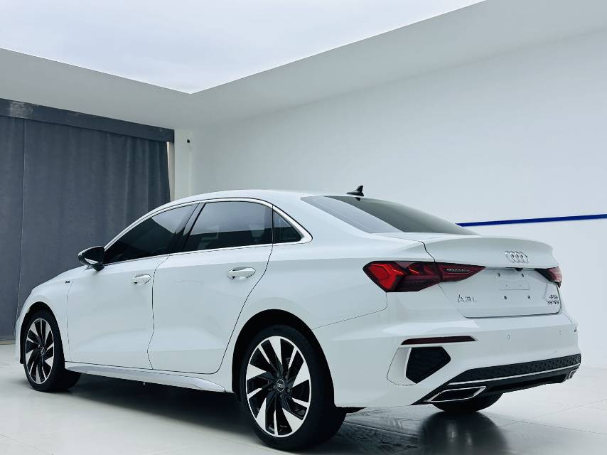Audi A3 2023 car image #4