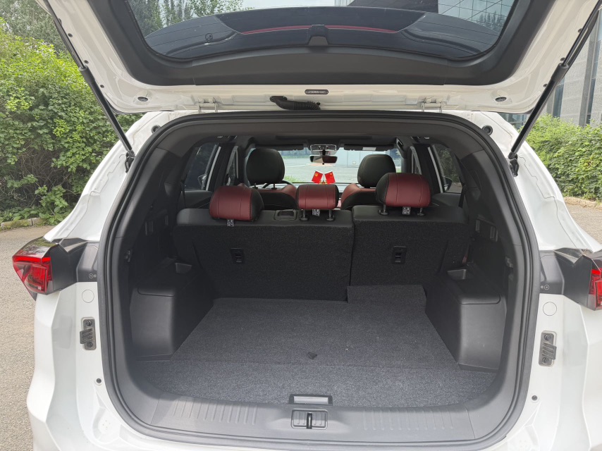 Jetour X70 PLUS 2025 #10 Jetour X70 PLUS 2025 car image #10