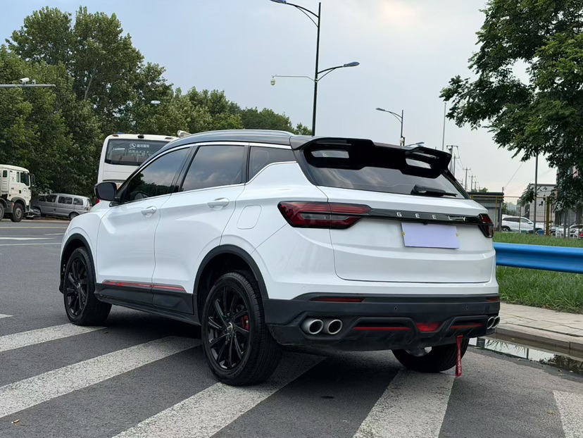 GEELY Coolray 2024 #5 GEELY Coolray 2024 car image #5