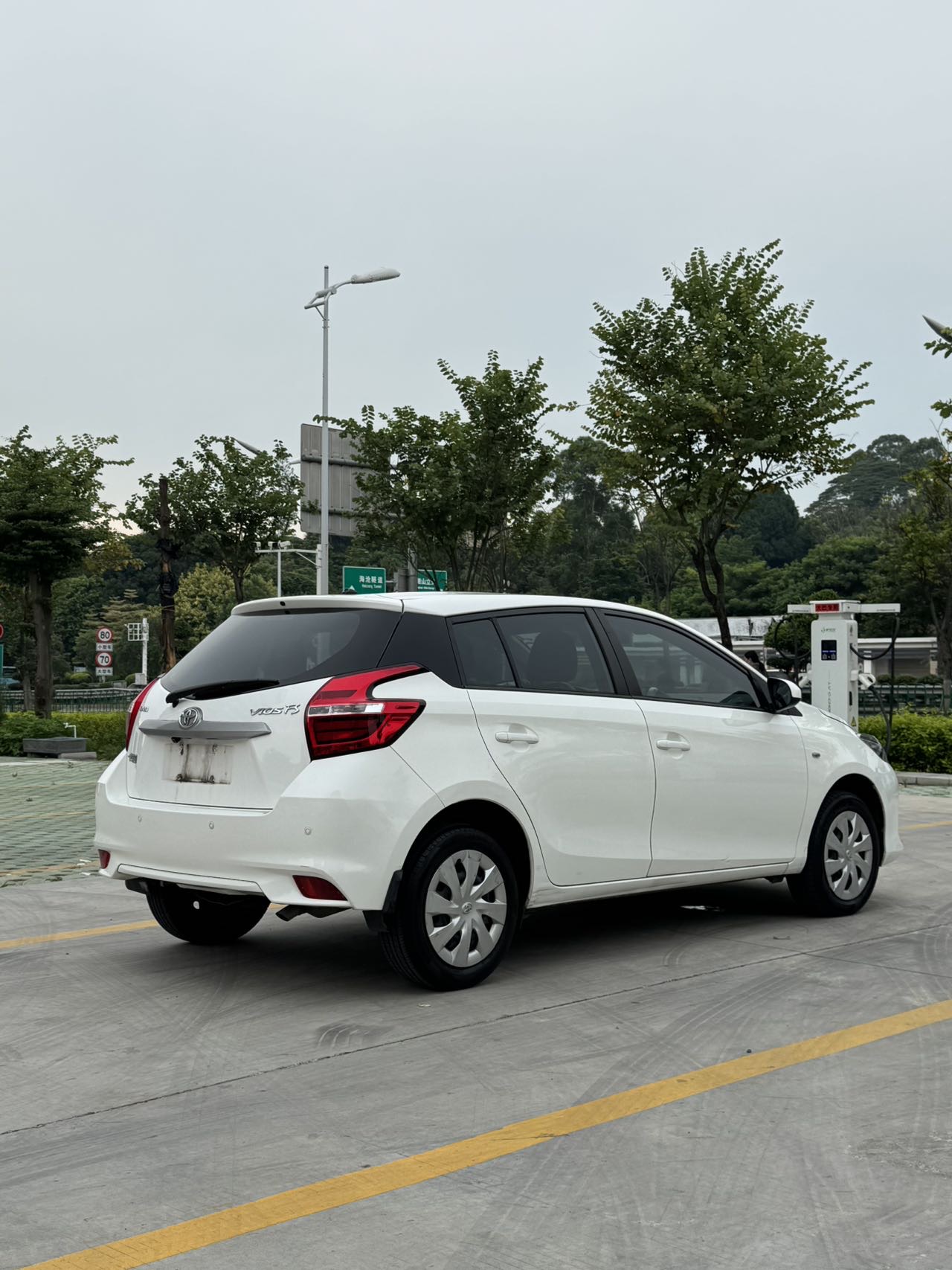 Toyota Vios FS 2019 #6 Toyota Vios FS 2019 car image #6