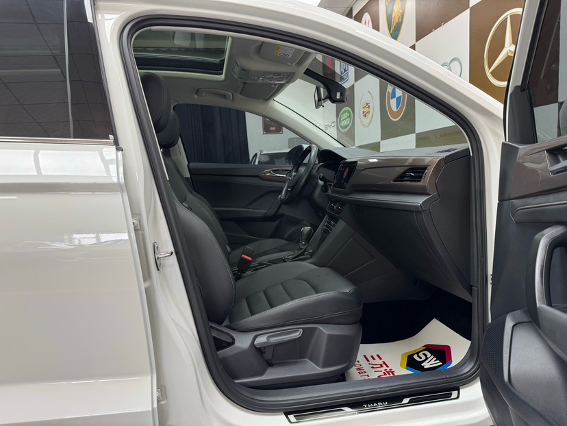 Volkswagen Tharu 2022 car image #10
