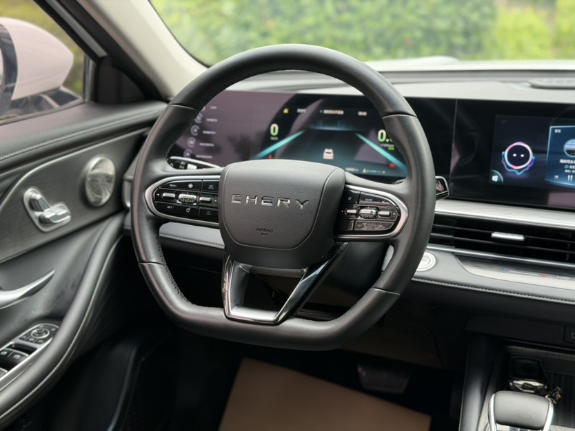 Chery Arrizo 8 2024 car image #8