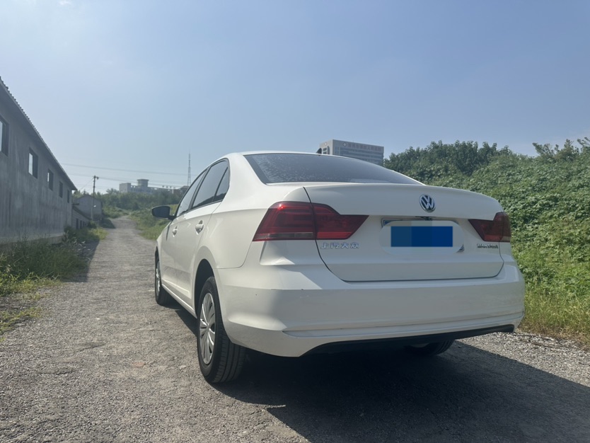 Volkswagen Santana 2021 car image #6