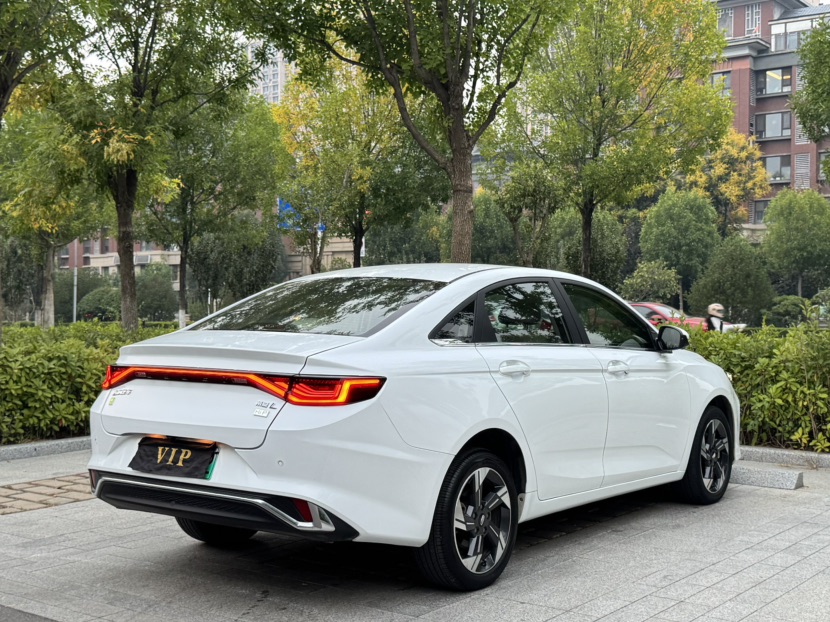 GEELY Emgrand L HiP 2022 #9 GEELY Emgrand L HiP 2022 car image #9