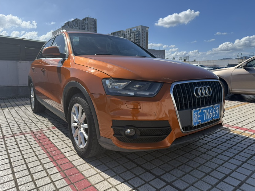 Audi Q3 2015 Audi Q3 2015 car image