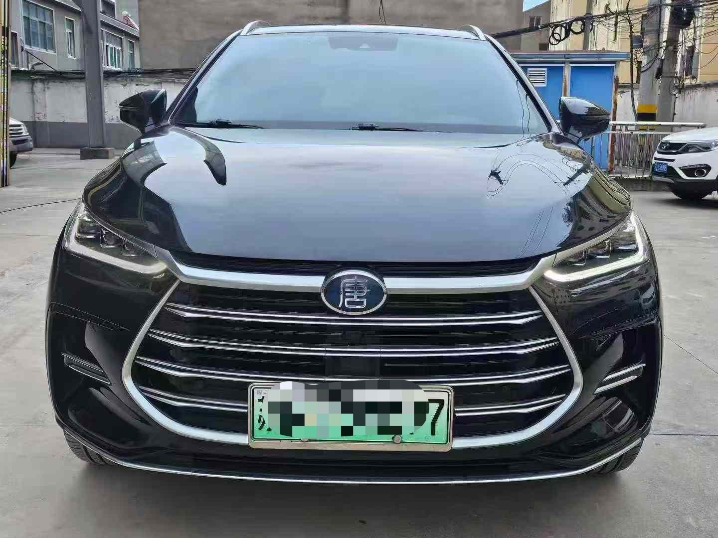 BYD Han 2021 #3 BYD Han 2021 car image #3