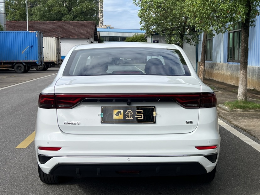 GEELY Emgrand 2025 car image #8