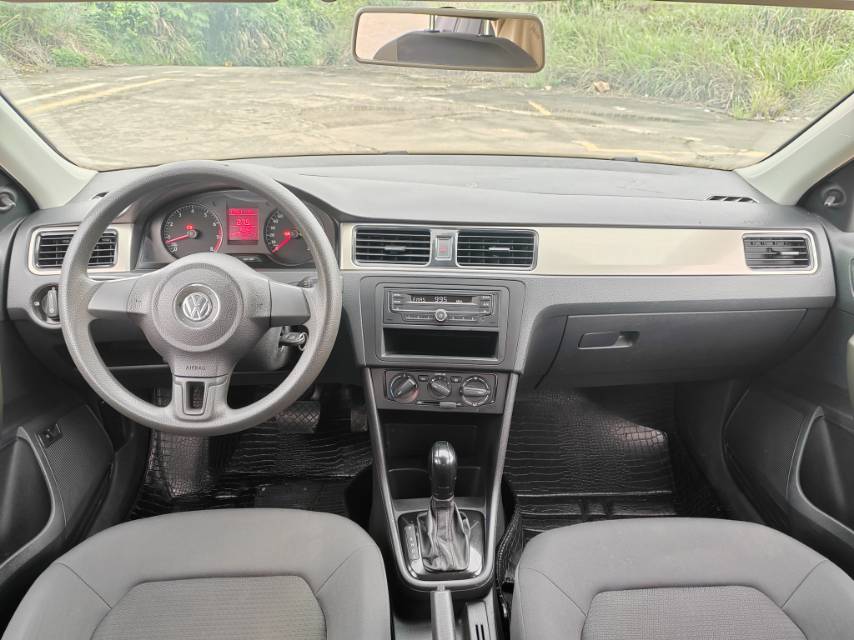 Volkswagen Santana 2016 car image #10