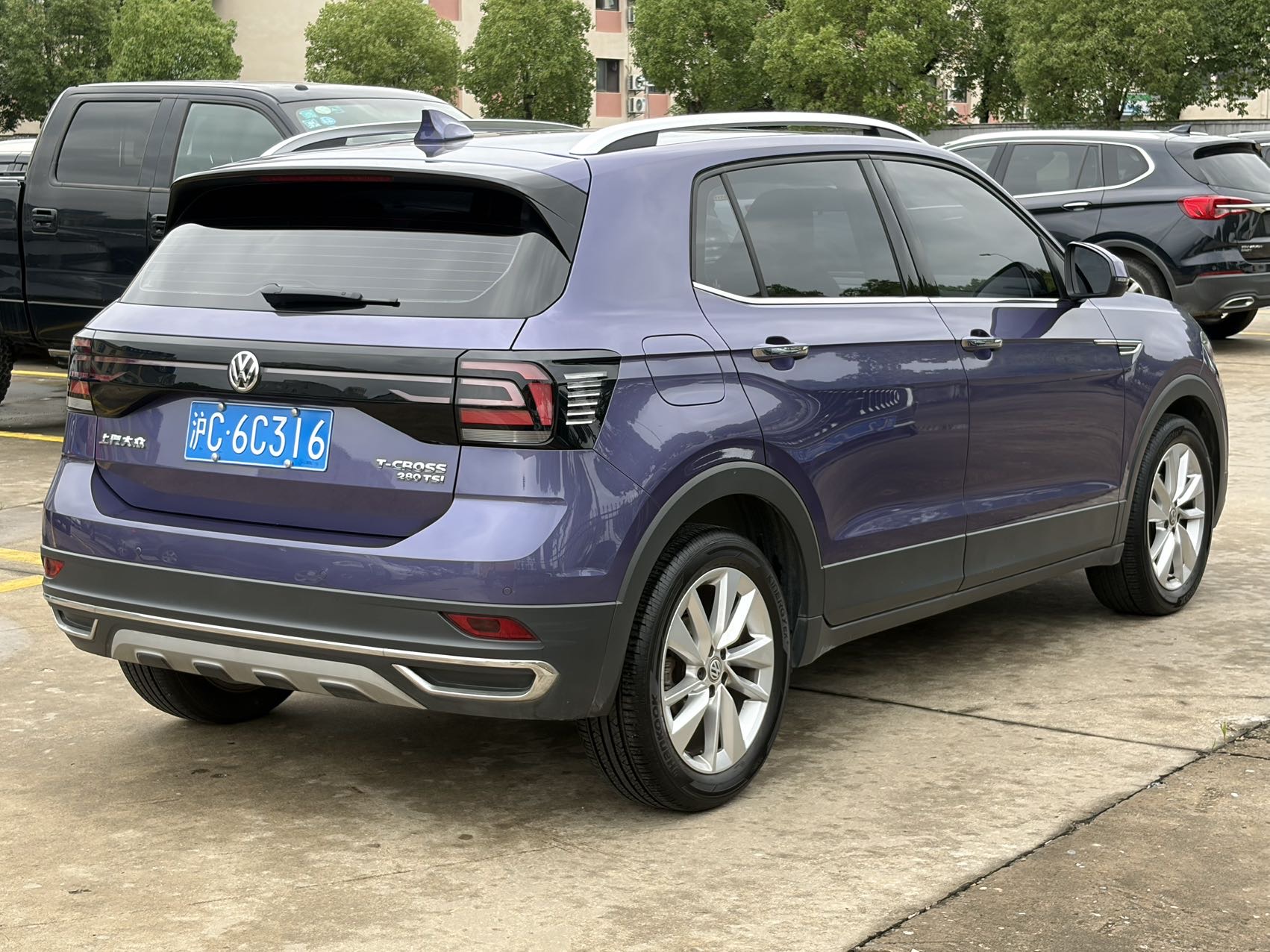 Volkswagen T-Cross 2020 car image #9