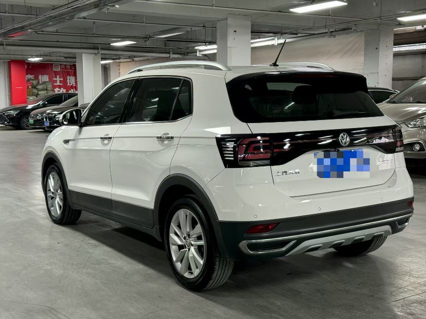 Volkswagen T-Cross 2020 #9 Volkswagen T-Cross 2020 car image #9