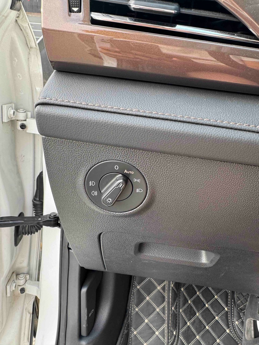 Volkswagen Tharu 2023 car image #18