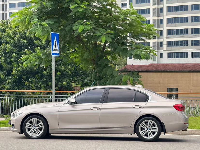 BMW 3 Series 2017 car image #2