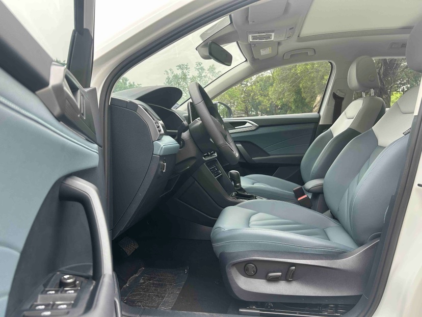 Volkswagen Tharu 2024 car image #5