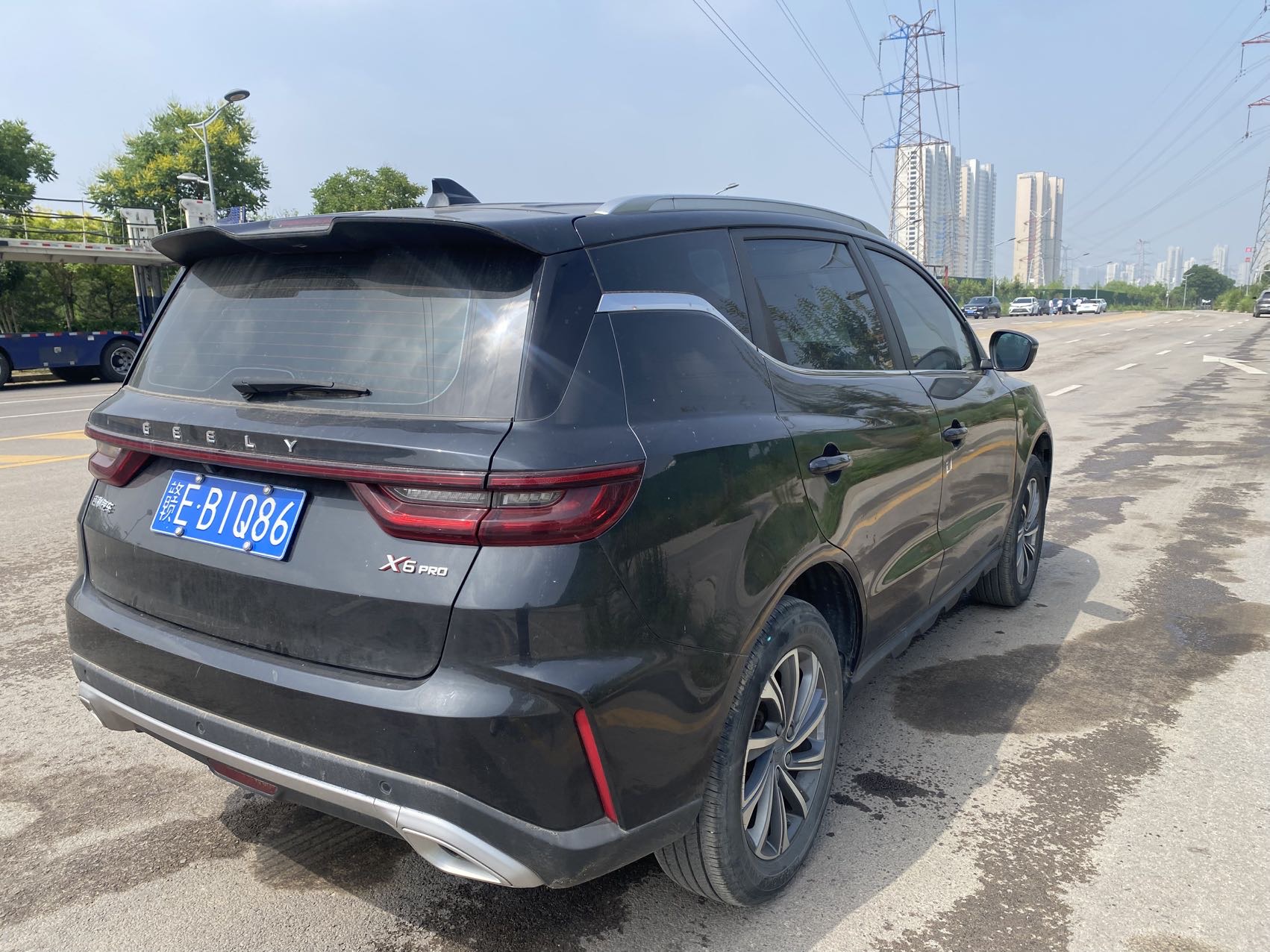 GEELY Vision X6 2022 car image #8