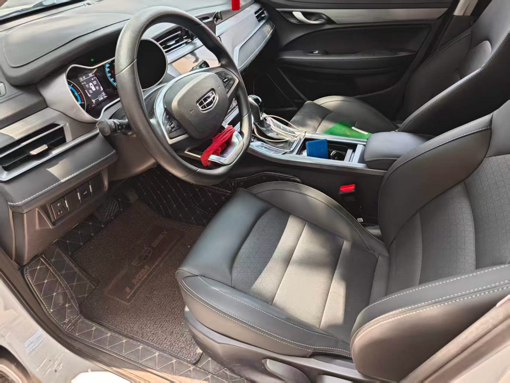 GEELY Emgrand 2021 car image #3