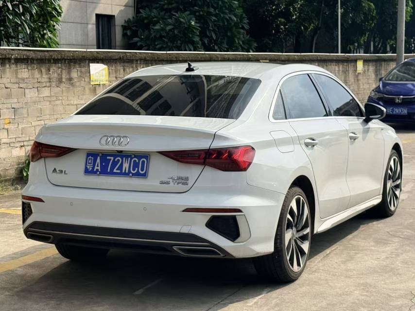 Audi A3 2022 car image #3