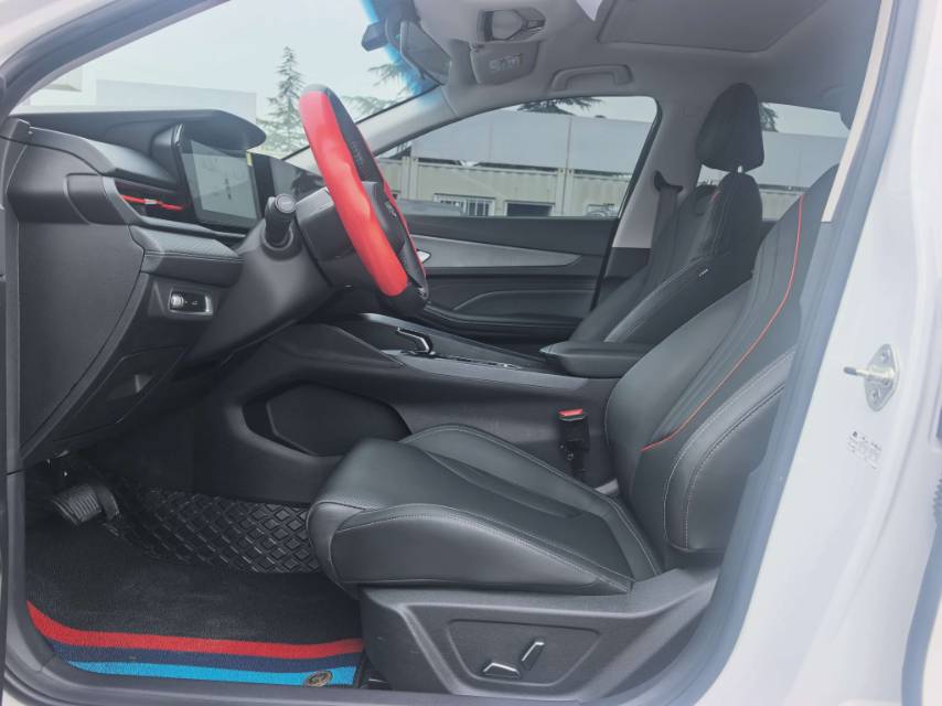 GEELY Binray 2024 car image #4